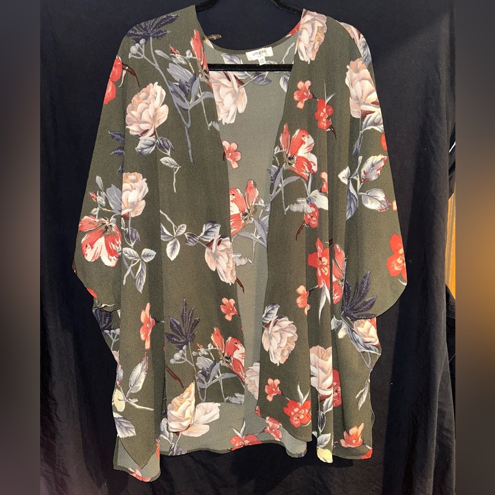 Umgee Floral Kimono Top in Olive and Coral